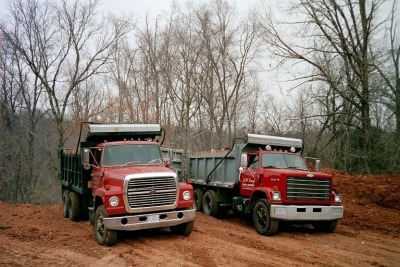 Ford #9 Chevy #86 Tandem Dump Trucks      photo credit:  (FAR-pic)