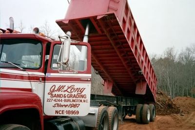 Mack #99 1980 & Dump trailer        photo credit:  (FAR-pic)