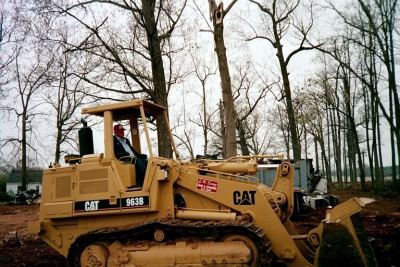 Cat Loader 963 B         photo credit:  (FAR-pic)