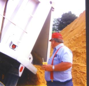  INSPECTION OF SAND           photo credit:  (FAR-pic)