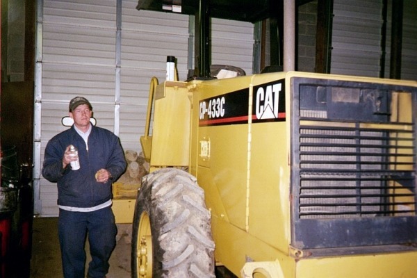 CAT compaction roller           photo credit:  (FAR-pic)